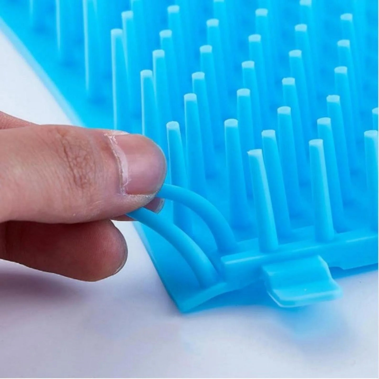 Dog Paw Cleaner Soft Gentle Silicone Portable Pet Foot Washer Cup Paw Clean Brush Quickly Washer
