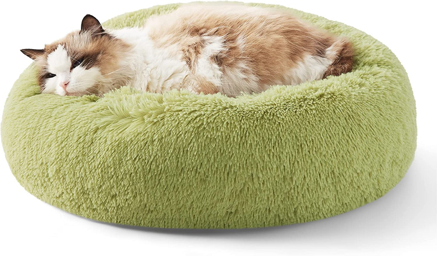 Luxurious Calming Cat Bed for Indoor Cats - 20-Inch Washable Plush Faux Fur Round Bed, Ideal for Pets Up to 15 lbs, Anti-Slip Design in Elegant Black